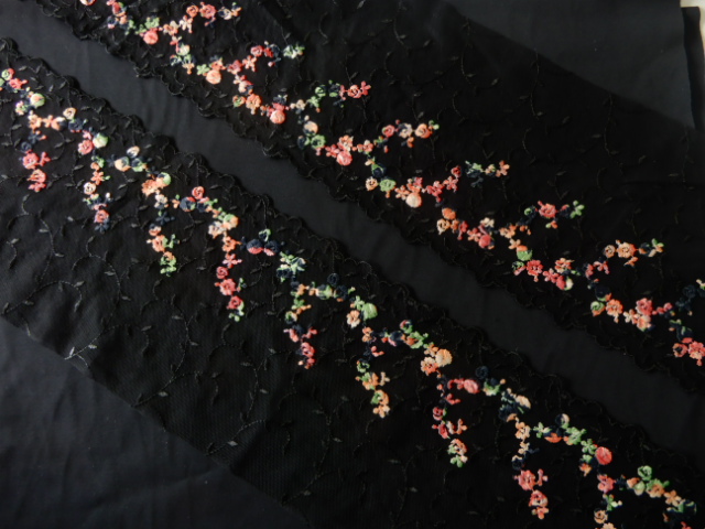 lingeriepakket - beautiful flower color lace