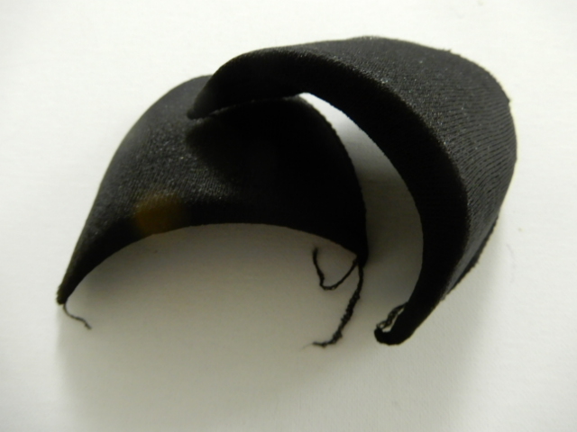 Schoudervulling  zwart - 1 cm dik